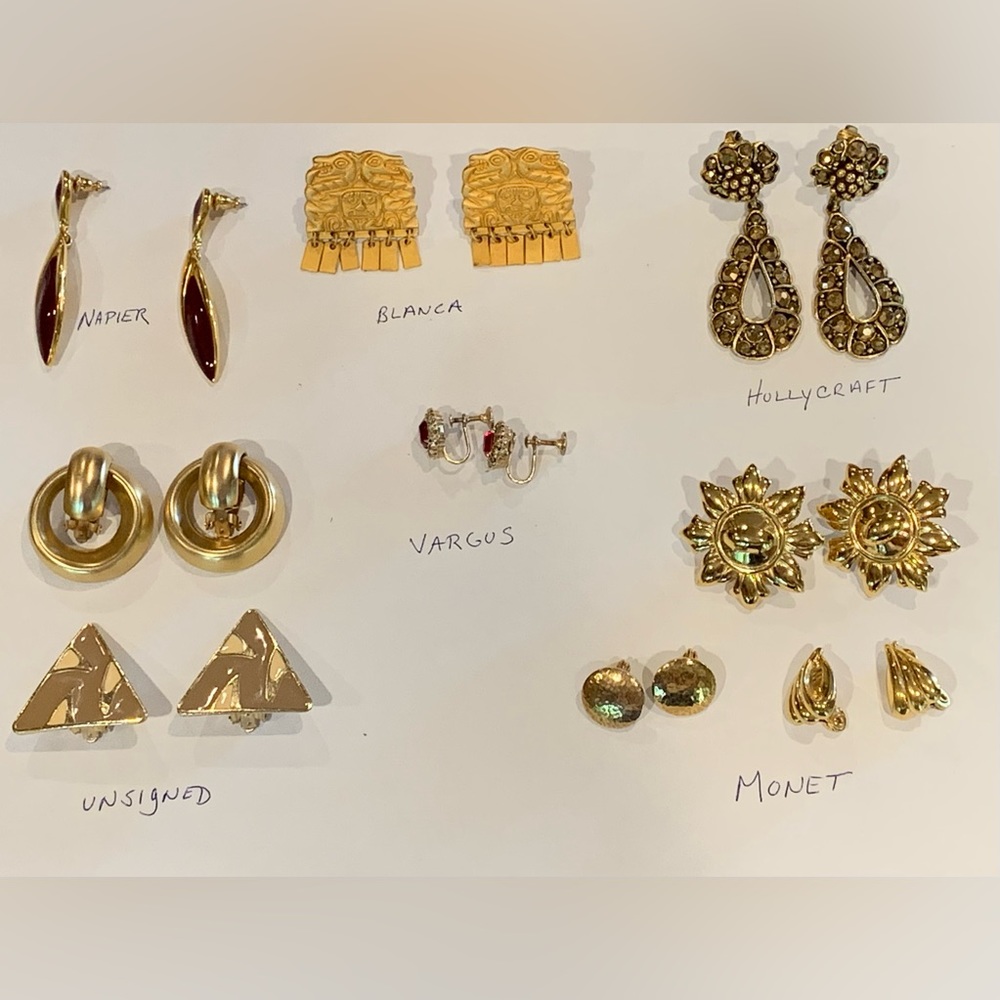 Lot Vintage Clip On Earrings Napier,  Blanca, Hollycraft, Vargas, Monet